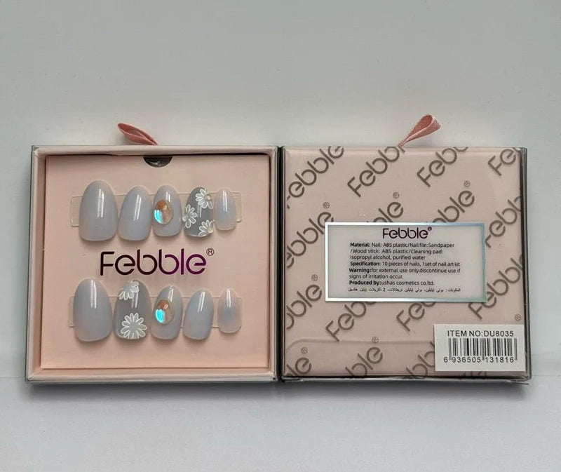 Pastel Grey Daisy Press-On Nails with Gem Accents – 10-Piece Set